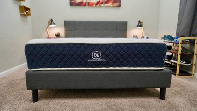 *New* - Brooklyn Bedding - Signature Hybrid - Queen Mattress