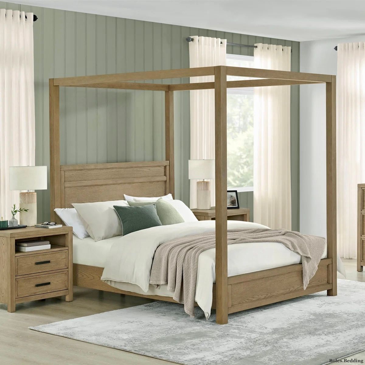 *NEW* - Universal Broadmoore - Oaklynn Collection - Solid Wood Canopy Bed - Natural Almond - Queen
