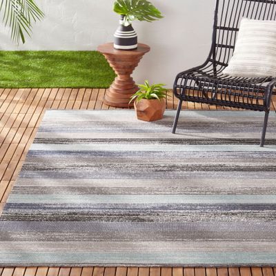 Nicole Miller Patio Sofia Estelle Indoor Outdoor Area Rug 7'2" x 5'2"