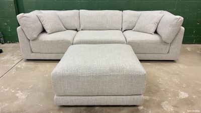 Aiden &amp; Ivy Dayna 4-Piece Modular Sectional with Pillows Light Gray