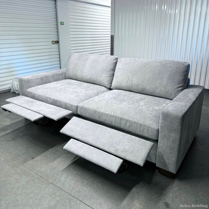 *NEW* - Henredon - Skye - Sofa w/ Power Extending Footrests - Gray