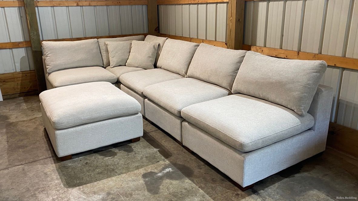 Thomasville Lowell 6-Piece Modular Sectional with Ottoman Light Gray