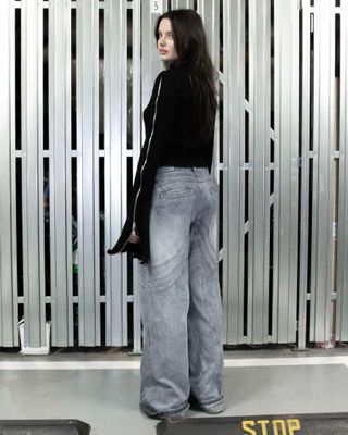 BELL SLEEVE