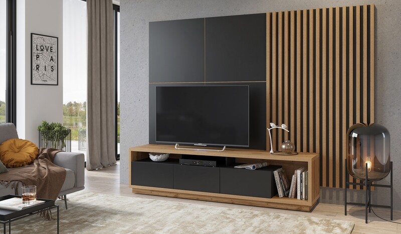 Cecy (Black &amp; wood)