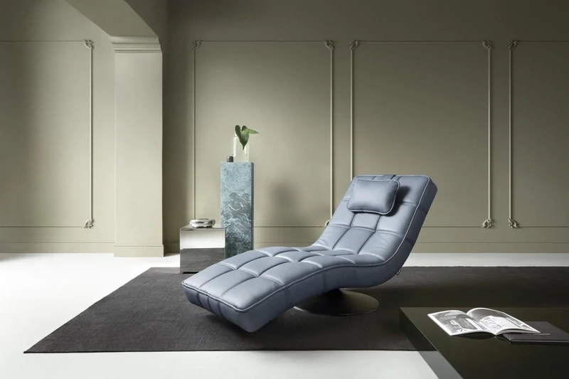 Nexi (leather)