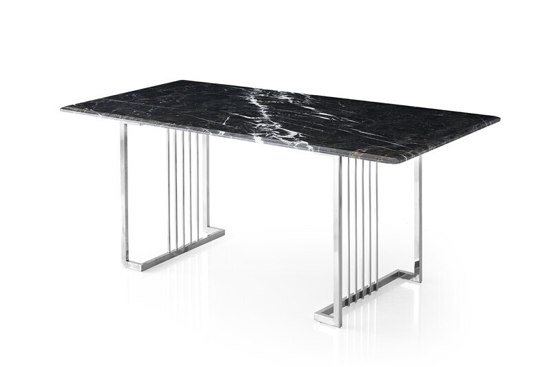 Hokka dining table