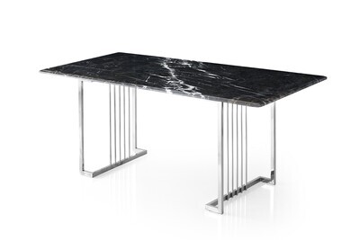 Hokka dining table