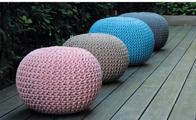 Poufs
