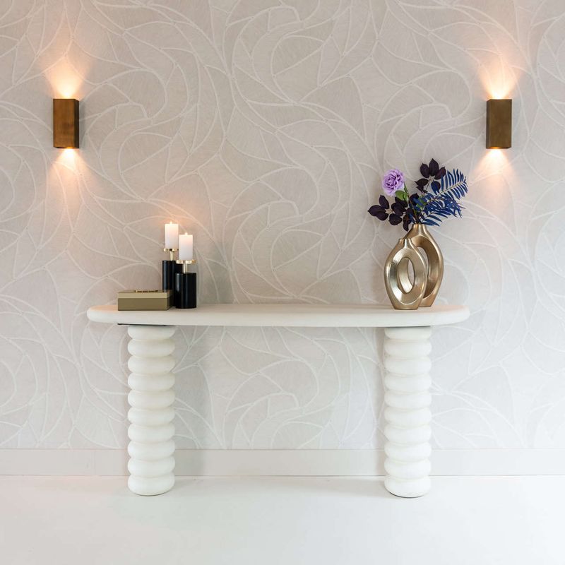 Bloomstone console