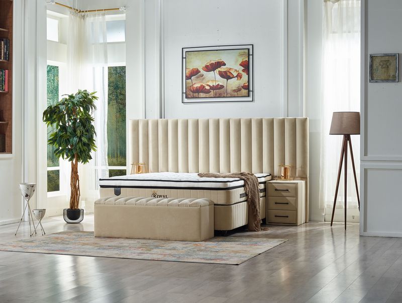 Royal XL (Bed met matras en opbergruimte)