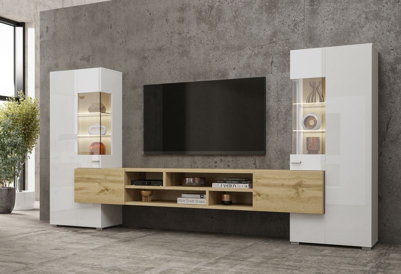 Cobey (White)