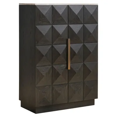 Claremont: Bar