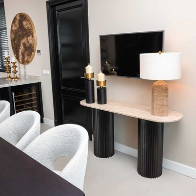 Hampton console