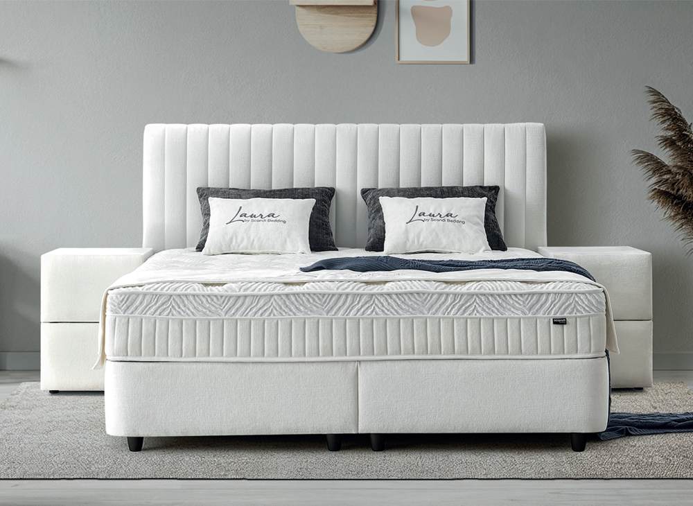 Laura with mattress &amp; storage