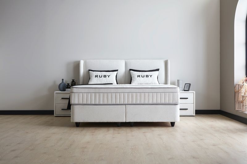 Ruby with mattress &amp; storage