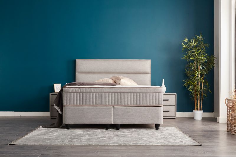 Suna with mattress &amp; storage