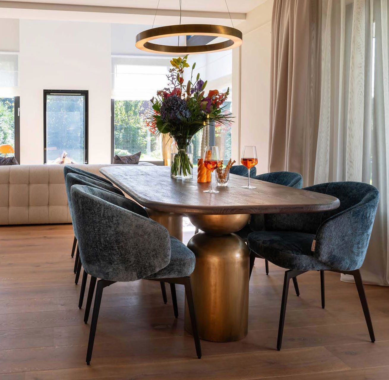 Cavo dining table 230cm