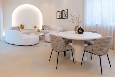 Bloomstone dining table round Ø130cm