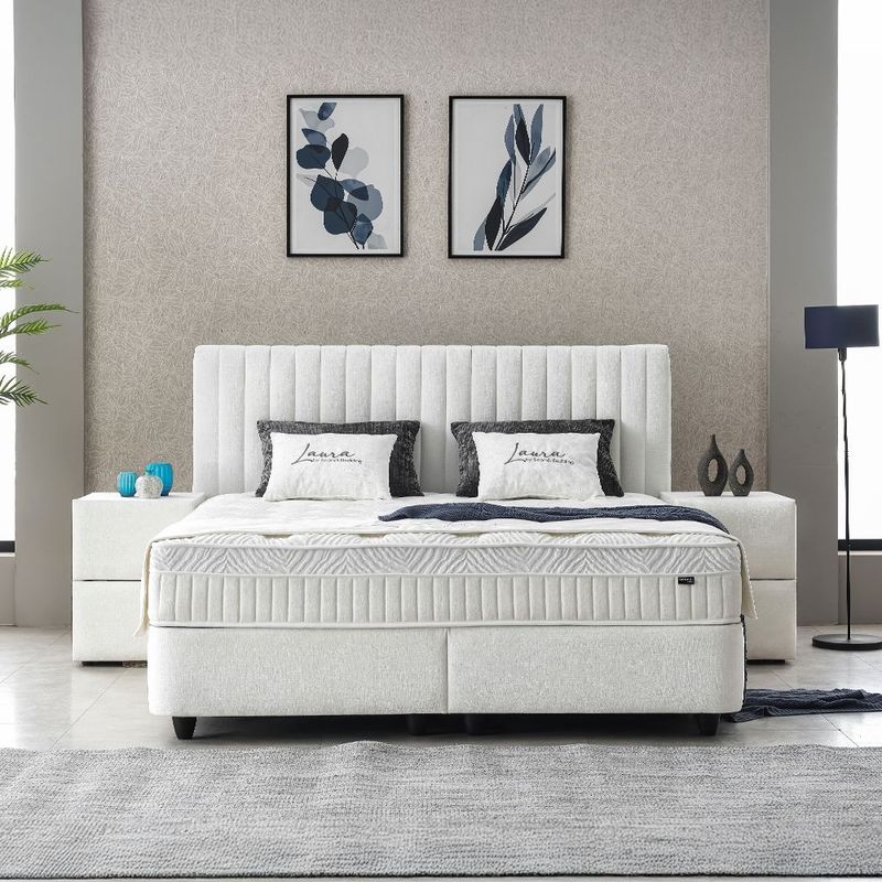Laura with mattress &amp; storage
