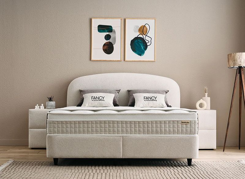 Fancy met matras en opbergruimte