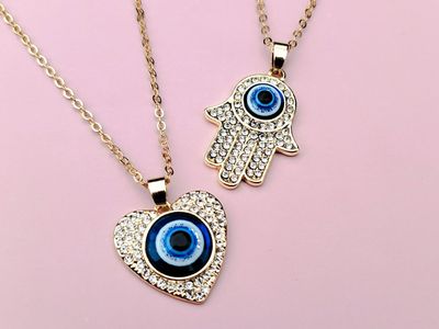 Amuletos/bijou