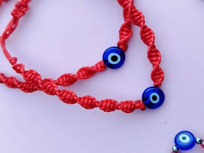 Pulserita protectora macramé ojo turco