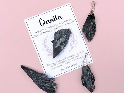 Cianita - escobita de bruja