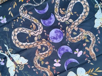 Pañito de tarot tapiz - Serpientes 