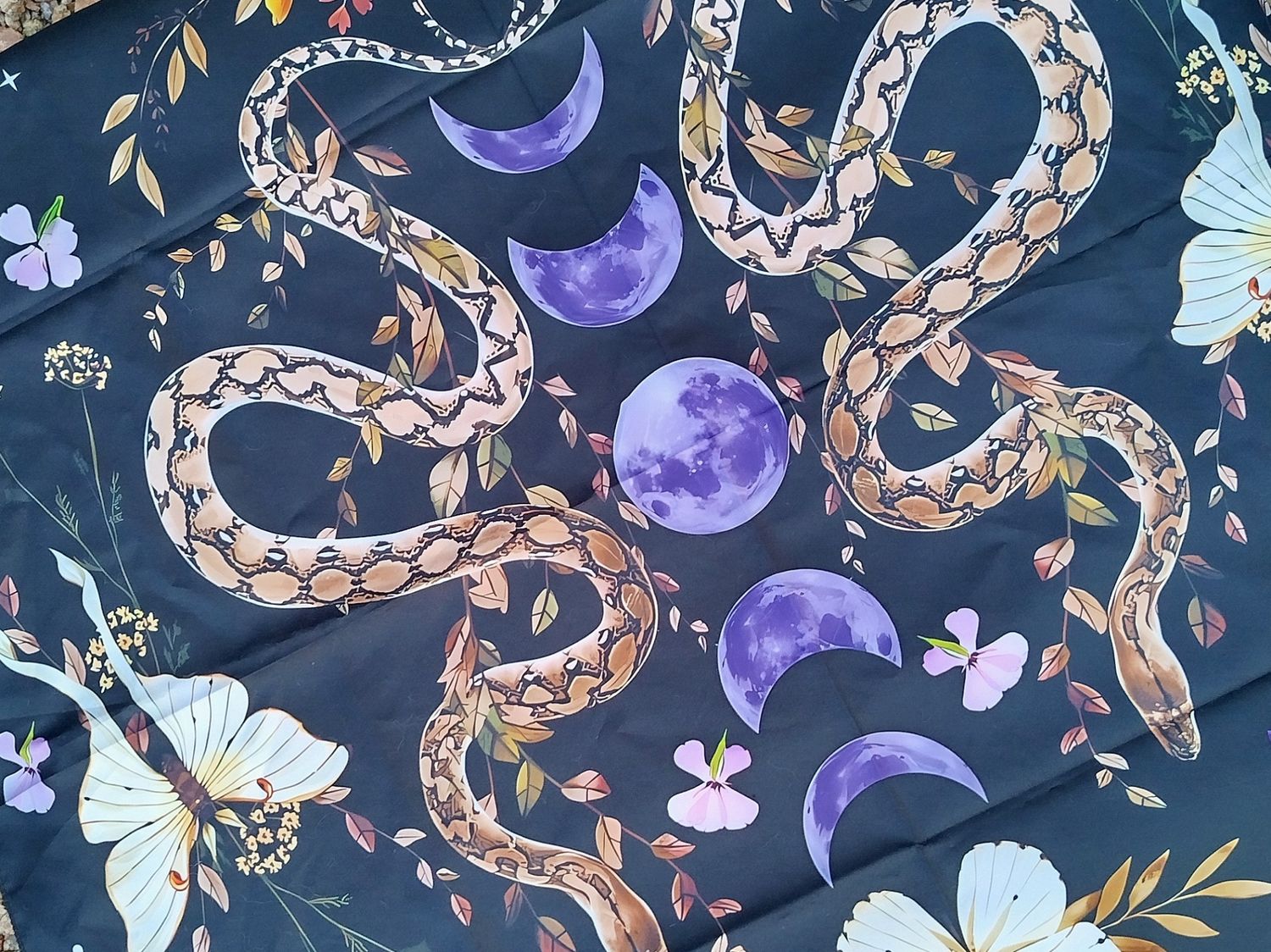 Pañito de tarot tapiz - Serpientes 