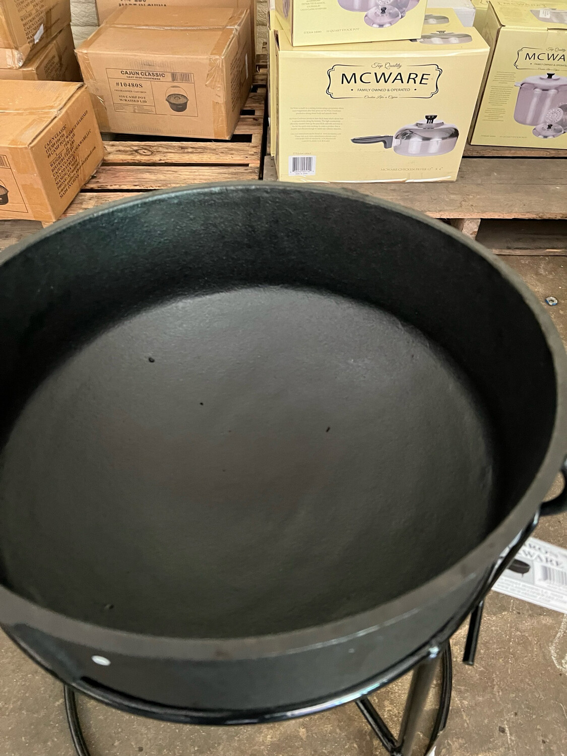 Jambalaya Pot, Lid, Burner &amp; stand