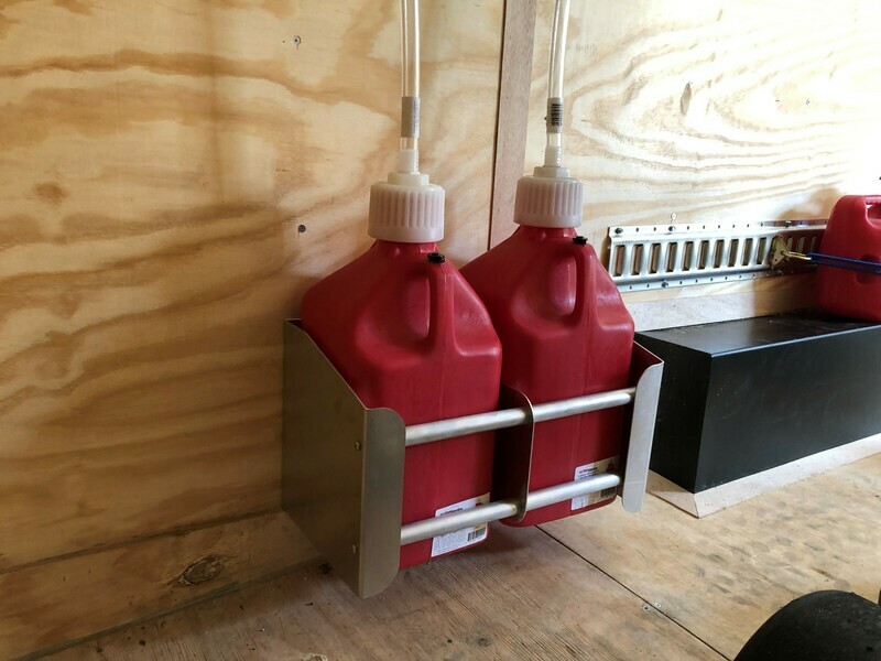 PADHOLDER 5 GALLON FUEL JUG RACK