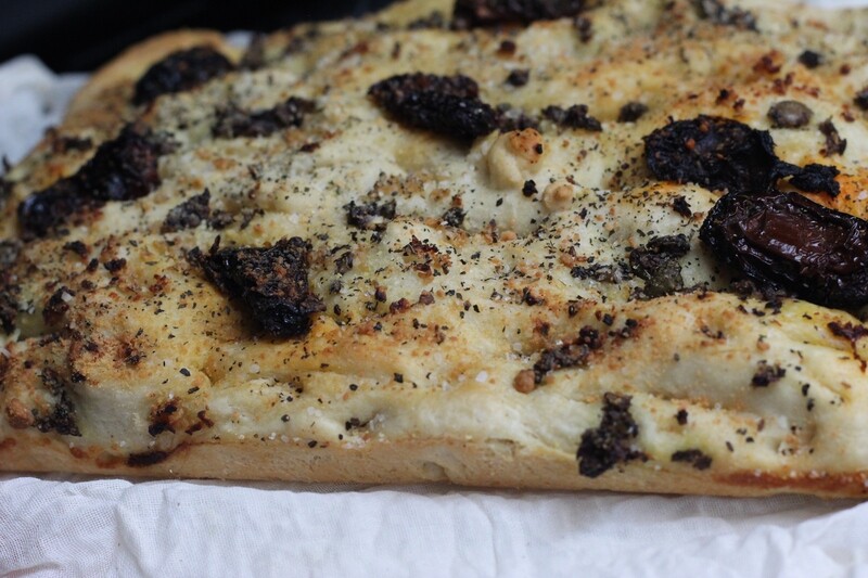 Sun-Dried Tomato &amp; Basil Foccacia