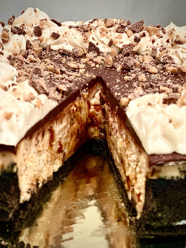 Butterfinger Cheesecake