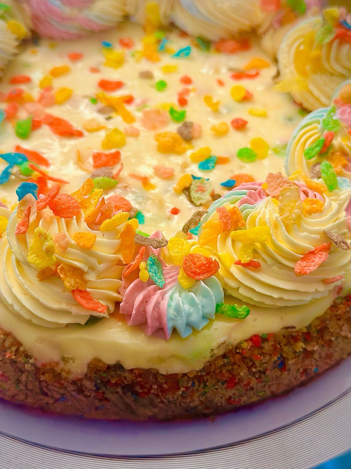 Fruity Pebbles Cheesecake