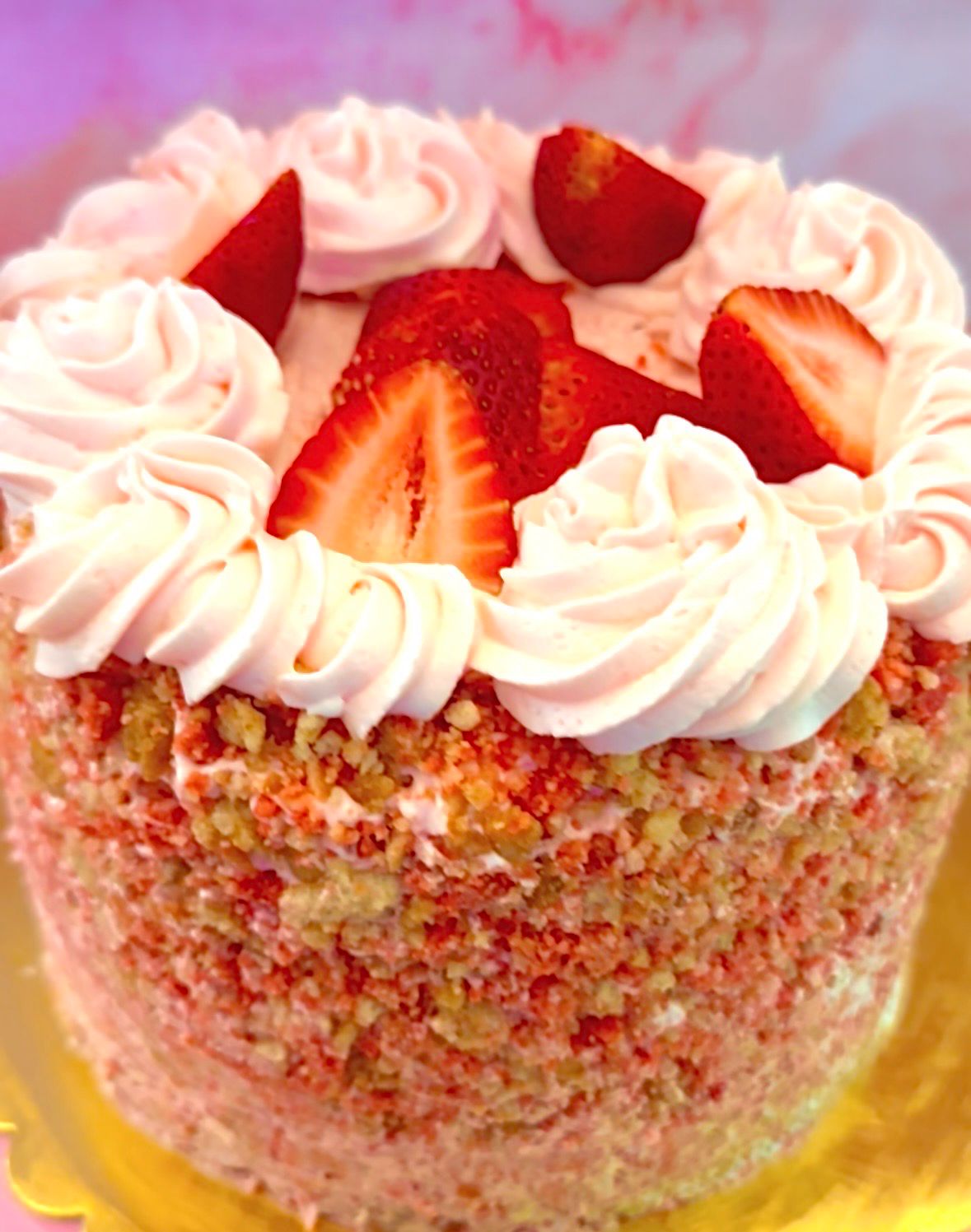 Strawberry Crunch Cake