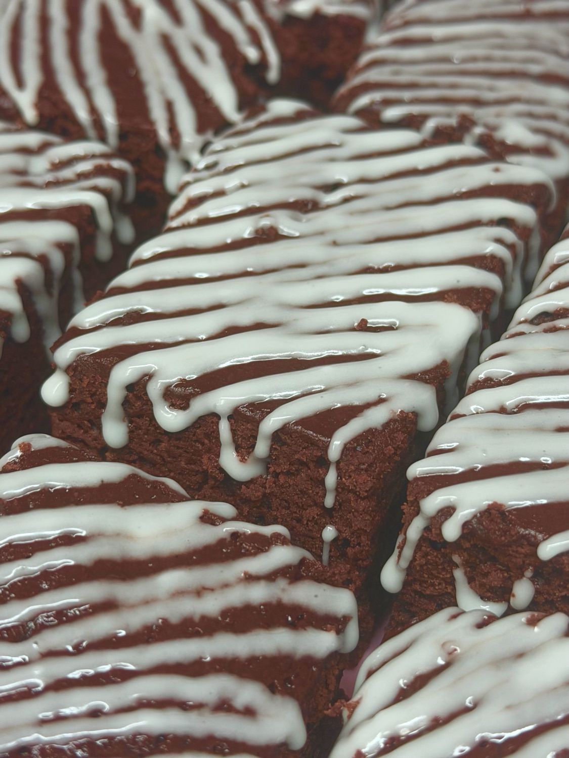 Red Velvet Brownie 
