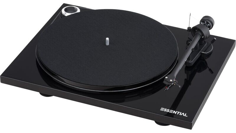 Pro-Ject Essential III Turntable