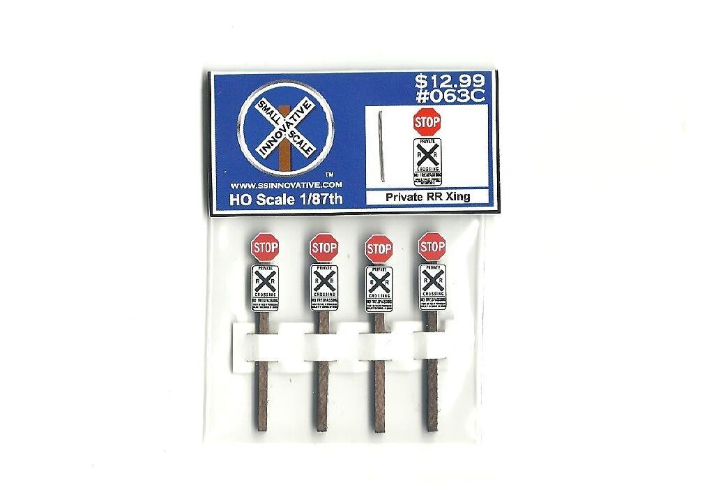 Private Railroad Crossing (4 Pack), Please Select Type Of Pole: #063C - Stained Wood Poles