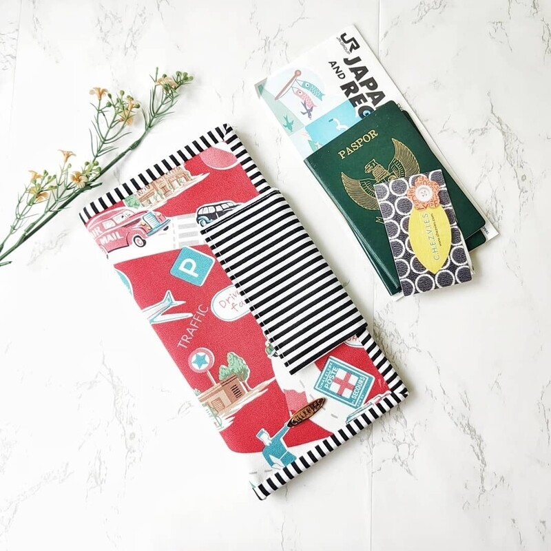Handmade Family Passport Holder for 6 - Red road map