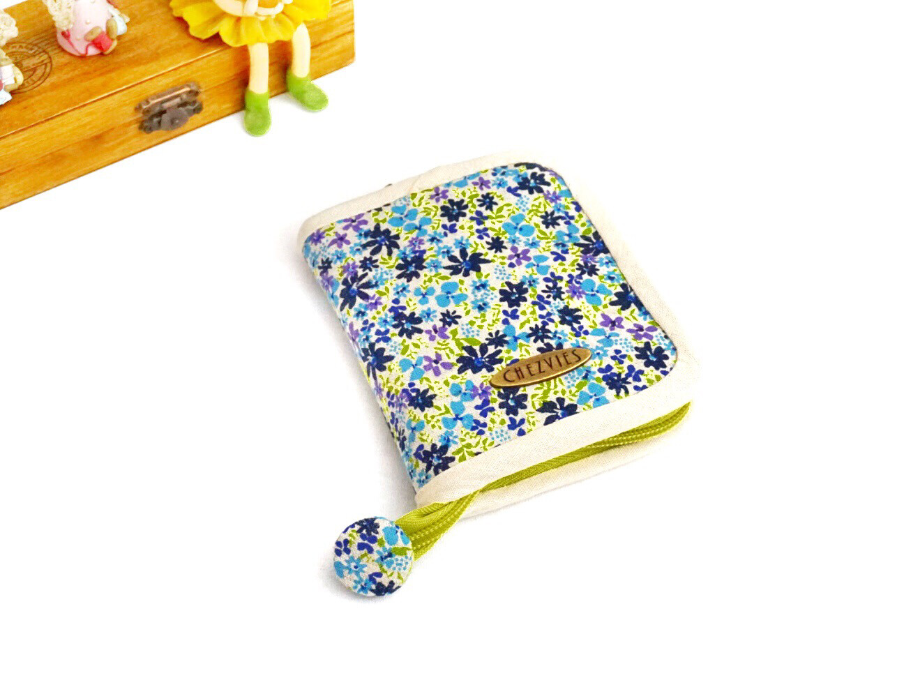 Floral Small Zip Around Wallet, Pretty Square Wallet for Women
