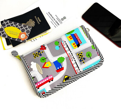 Travel Wallet Organizer for 4 with Multiple Cardholders