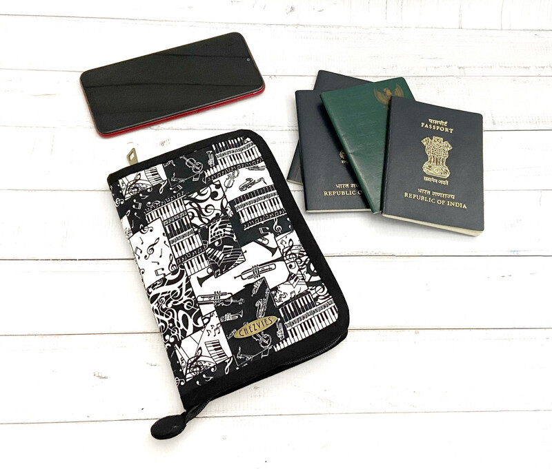 Travel Wallet Organizer for 4 - Musical Theme