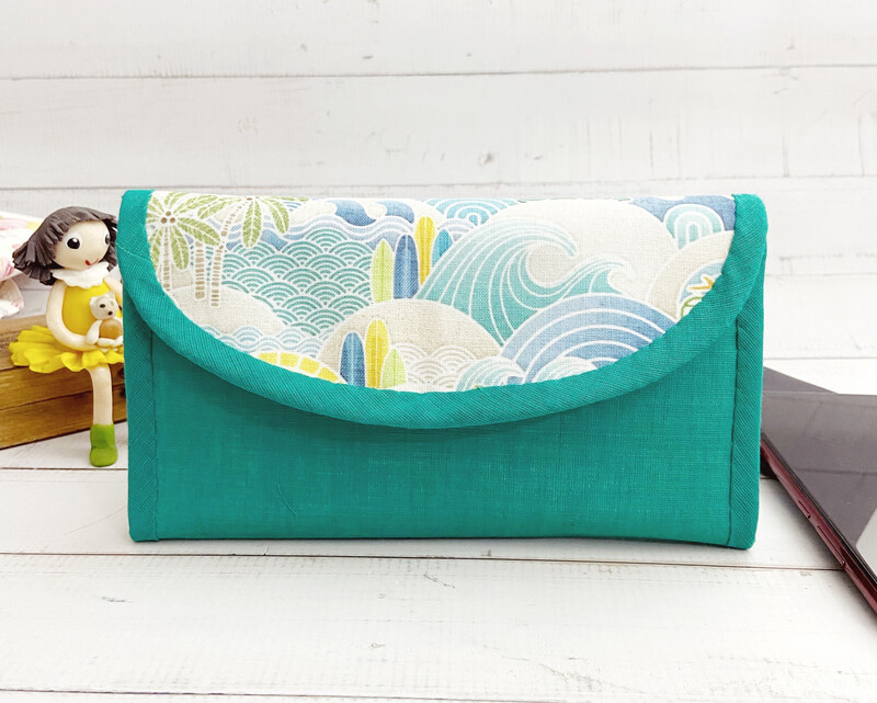 Classic Trifold Long Wallet
