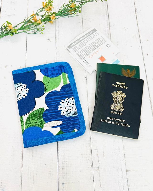 Floral Passport Cover - Blue