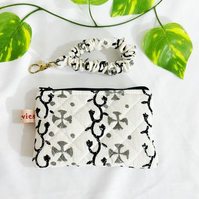 Quilted Coin Pouch with Scrunchie Keychain - Black and White