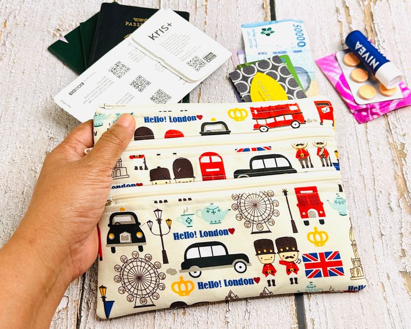 London Theme Travel Organizer Pouch, Multi Zipper Passport Pouch