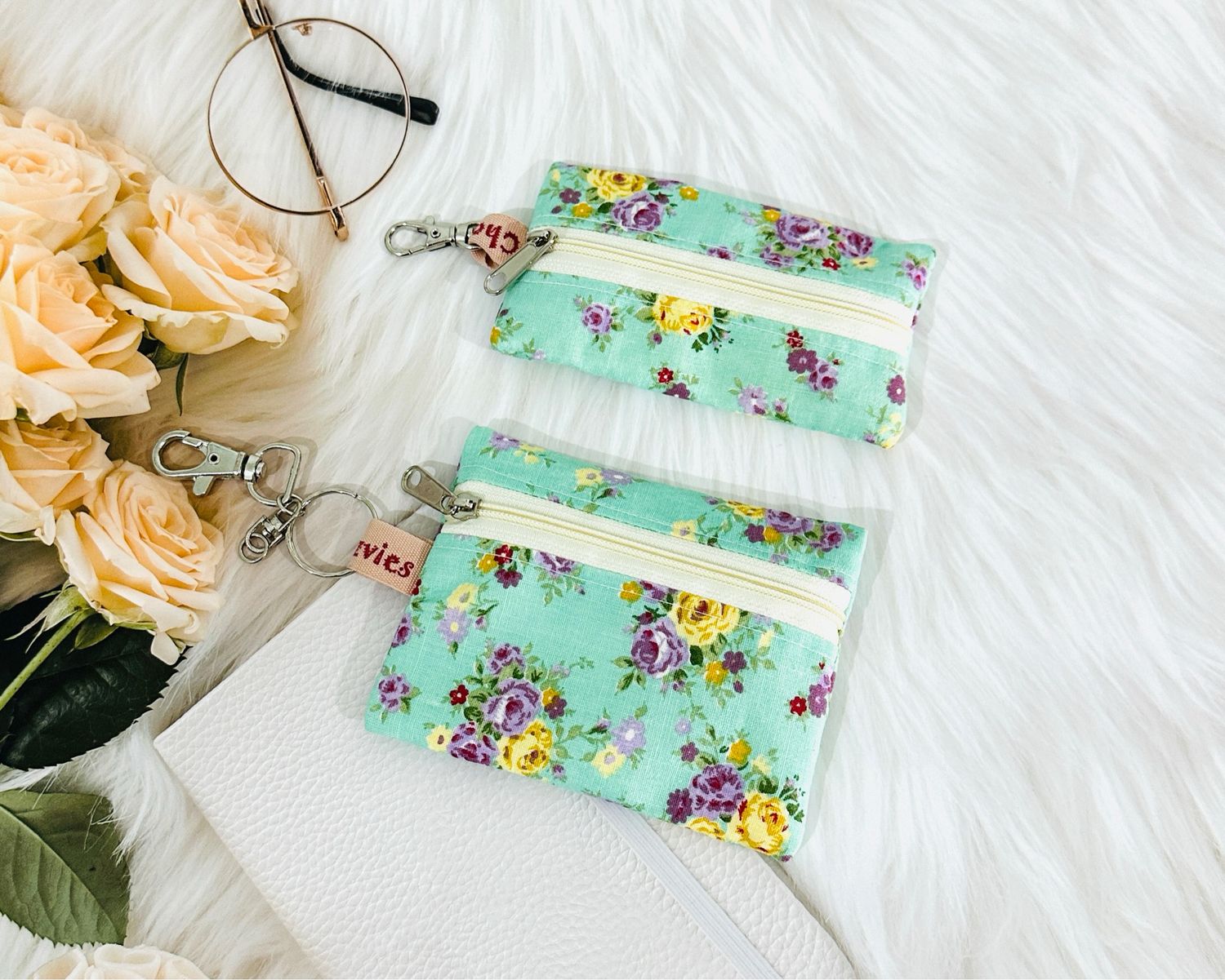 Handmade Keychain Zipper Wallet - Green Floral