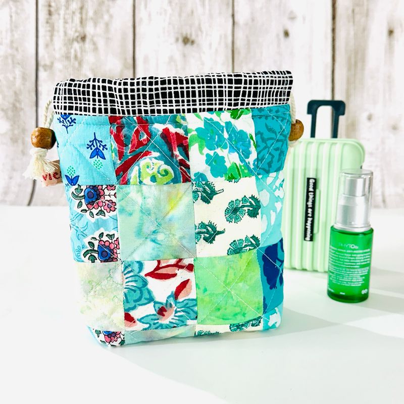 Patchwork Quilted Drawstring Pouch - Teal Green