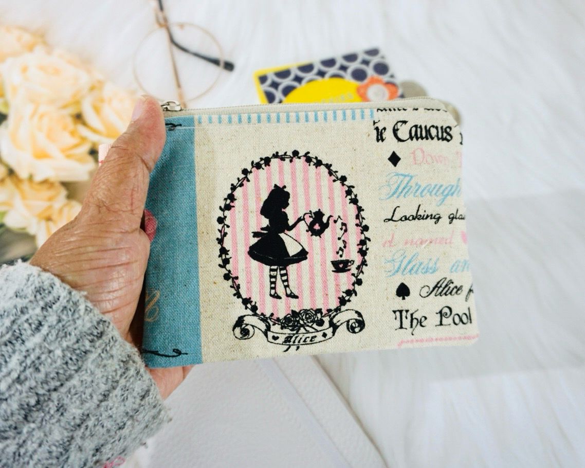 Handmade Coin Pouch - Alice In Wonderland