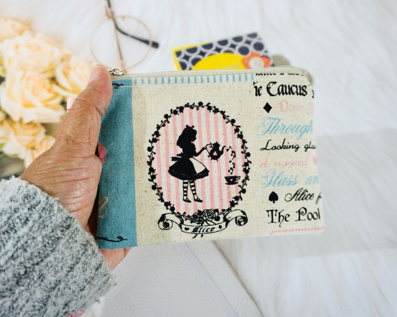 Handmade Coin Pouch - Alice In Wonderland